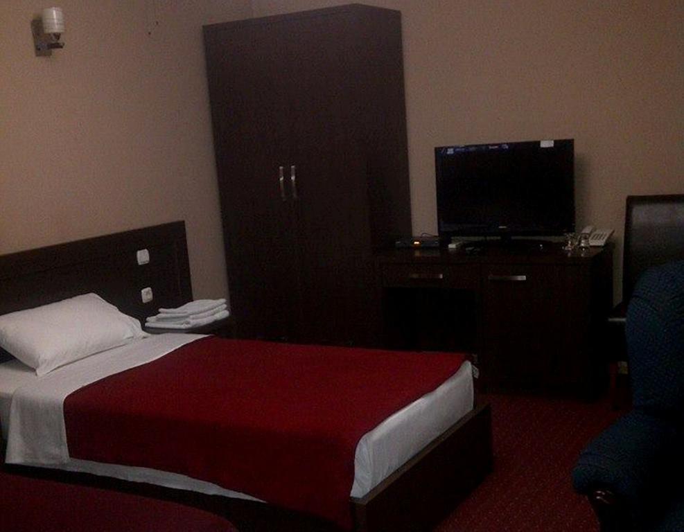 Hotel Roma Pristina Habitación foto